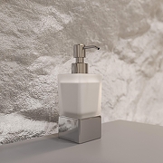 Дозатор для жидкого мыла STWORKI Стокгольм HASG31900 цвет Хром-2