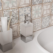 Дозатор для жидкого мыла STWORKI Стокгольм HASG31900 цвет Хром-11