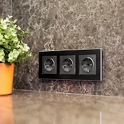 Рамка на 3 поста Werkel Aluminium (черный алюминий) W0031708 цвет Черный-3