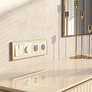 Рамка на 4 поста Werkel Baguette (айвори/латунь) W0042851 цвет Желтый, Латунь-1