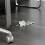 Розетка с заземлением и со шторкой модульная Werkel белый a069368 цвет Белый-4