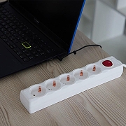 Удлинитель с выключателем Uniel S-Gsu5 UL-00001747 цвет Белый-6