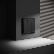 Выключатель трехклавишный без рамки Voltum S70 VLS030108 цвет Черный-4