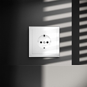 Розетка с заземлением, без рамки Voltum S70 VLS040101 цвет Белый-5