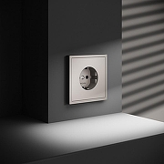 Розетка с заземлением и со шторкой, без рамки Voltum S70 VLS040203 цвет Серый-3