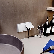 Розетка с заземлением и со шторкой, без рамки с крышкой Voltum S70 VLS040302 цвет Белый-5