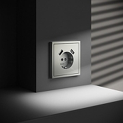 Розетка с заземлением и со шторкой и 2хUSB type A, без рамки Voltum S70 VLS040405 цвет Сталь-5