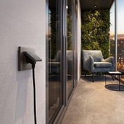 Розетка влагозащищенная с заземлением и со шторкой, без рамки с крышкой Werkel графит рифленый W1171204 цвет Графит-2