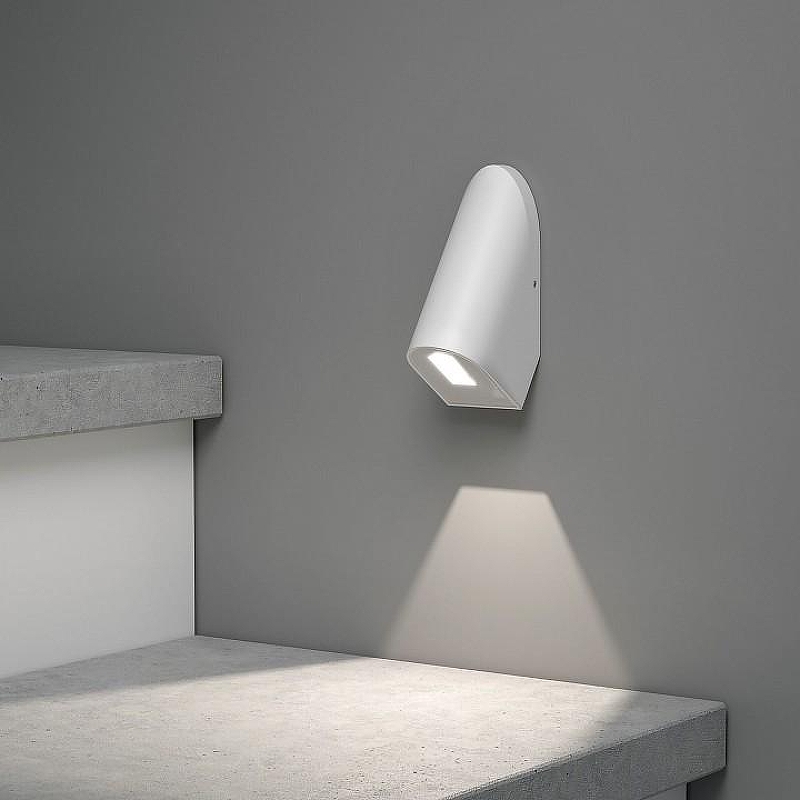 Накладной светильник Elektrostandard B1t a063975 