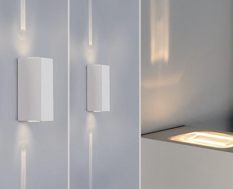 Накладной светильник Italline IT01-A150/2 IT01-A150/2 white 