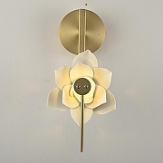 Бра Imperiumloft MAGNOLIA MAGNOLIA-WALL01 цвет плафона/подвески Латунь, цвет арматуры Латунь-4