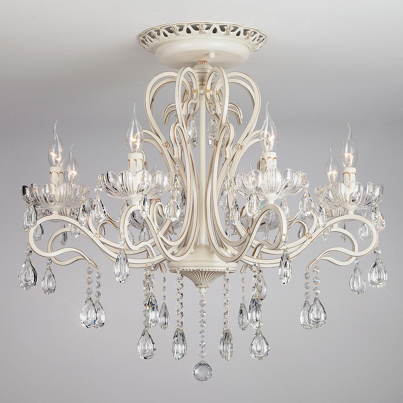 Люстра Eurosvet Etna 12205/8 белый Strotskis 