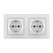 Розетка с заземлением и со шторкой Arte Milano SET06-2 SET06-2-40-1x2 silver цвет Серебро