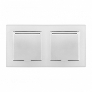 Розетка влагозащищенная с заземлением и со шторкой с крышкой Arte Milano SET06-2 SET06-2-41-1x2 silver цвет Серебро