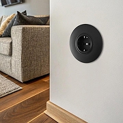 Розетка с заземлением и со шторкой Arte Milano SET08-1 SET08-1-40-1 black цвет Черный-2