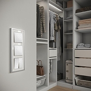 Рамка на 3 поста Werkel Baguette белый/серебро W0032850 цвет Белый, Серебро-1