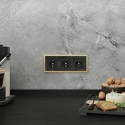 Рамка на 3 поста Werkel Baguette (черный/латунь) W0032852 цвет Латунь, Черный-1