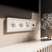 Рамка на 4 поста Werkel Split (айвори/белый, soft-touch) W0043066 цвет Желтый-1