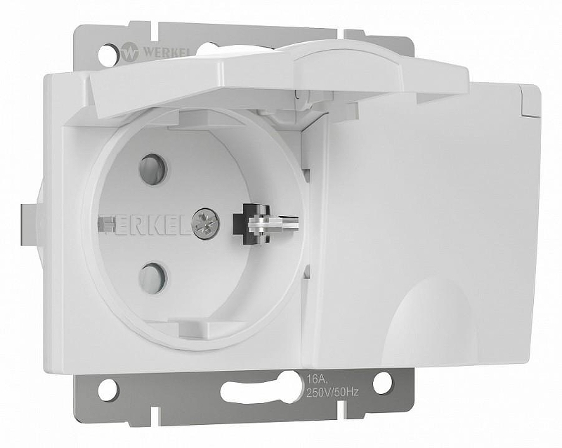 Розетка двойная влагозащищенная с заземлением и со шторками с крышкой Werkel белый W1172201 