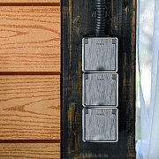 Розетка влагозащищенная с заземлением и со шторками с крышкой Werkel Gallant (графит рифленый) W5071204 цвет Графит-1