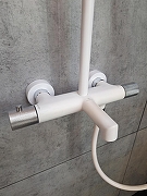 Душевая система AltroBagno Intento 030424 MW с термостатом цвет Белый матовый-2