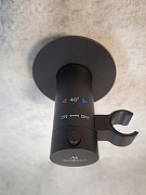 Гигиенический душ со смесителем AltroBagno Oggetto 060402 MB с термостатом цвет Черный матовый-2