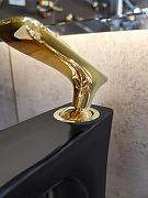 Смеситель для раковины AltroBagno Aperto 010211 NeOr цвет Черный Золото-3