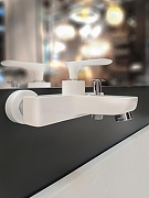 Смеситель для ванны AltroBagno Aperto 0208 Bi цвет Белый-4