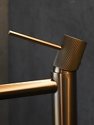 Смеситель для раковины AltroBagno Bilancia 010229 BC цвет Медь матовая-4