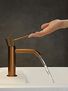 Смеситель для раковины AltroBagno Bilancia 0144 BC цвет Медь матовая-12