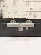 Смеситель для ванны AltroBagno Intento 0216 GrNe с термостатом цвет Серый Черный-4