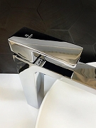 Смеситель для раковины AltroBagno Lamberto 010212 Cr цвет Хром-2