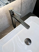 Смеситель для раковины AltroBagno Unione 010222 GM цвет Оружейная сталь-1