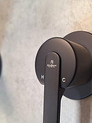 Смеситель для раковины AltroBagno Unione 010508 MB цвет Черный матовый-4