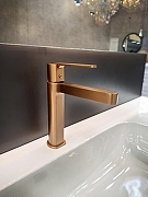 Смеситель для раковины AltroBagno Unione 0138 BC цвет Медь матовая-1