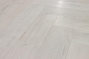 Виниловый ламинат CronaFloor Елочка 2.0 Т092551 4V Дуб Ним H015 640х128х4.5 мм-3