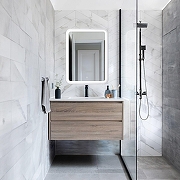 Зеркало Art&Max Genova 60 AM-Gen-600-800-DS-F-White с подсветкой цвет Белый с сенсорным выключателем-5