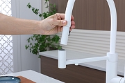 Смеситель для кухни Paulmark Ganymede Ga213199-WH цвет Белый матовый-4