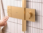 Душевая система Hansgrohe Alive S 24595140 с термостатом цвет Шлифованная бронза-1