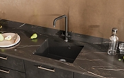 Кухонная мойка Ulgran Quartz Underground 500-07 Уголь со смесителем Swedbe Selene Plus 8440 Нержавеющая сталь Черный-2