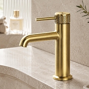 Смеситель для раковины WasserKRAFT Мюриц (Muritz) 9803BG цвет Золото матовое-1