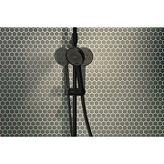 Душевая система Hansgrohe Activera S 28083670 с термостатом цвет Черный матовый-3