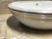 Раковина накладная CeramaLux 60 2150G Белая Золото-2