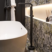 Смеситель для ванны STWORKI Лунд S25080BK цвет Черный матовый